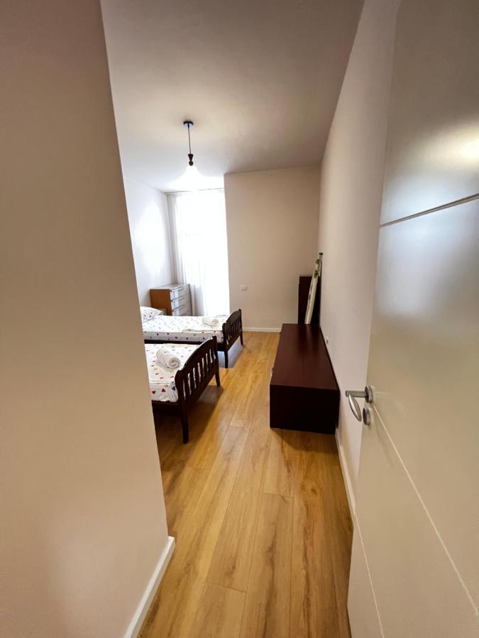 City Centre Apartments Тирана Екстер'єр фото