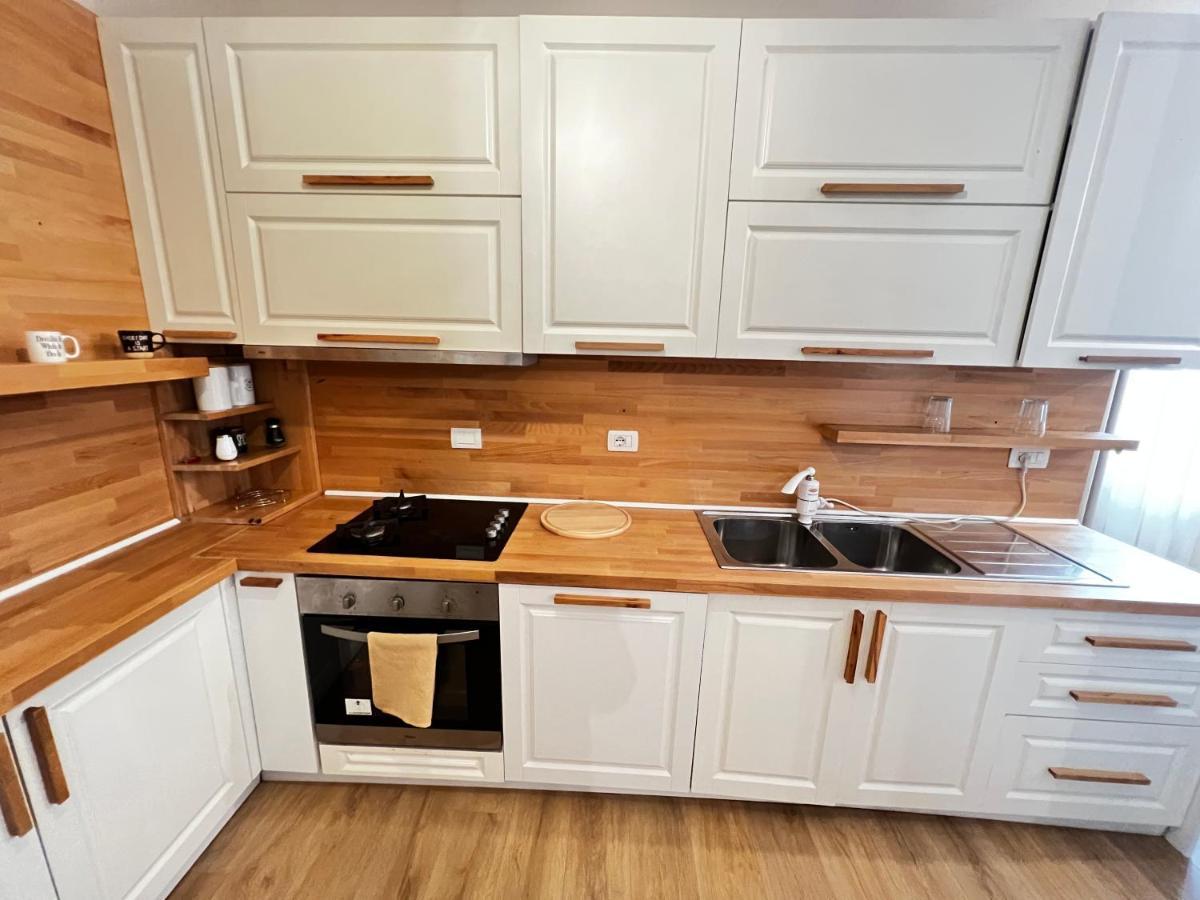 City Centre Apartments Тирана Екстер'єр фото